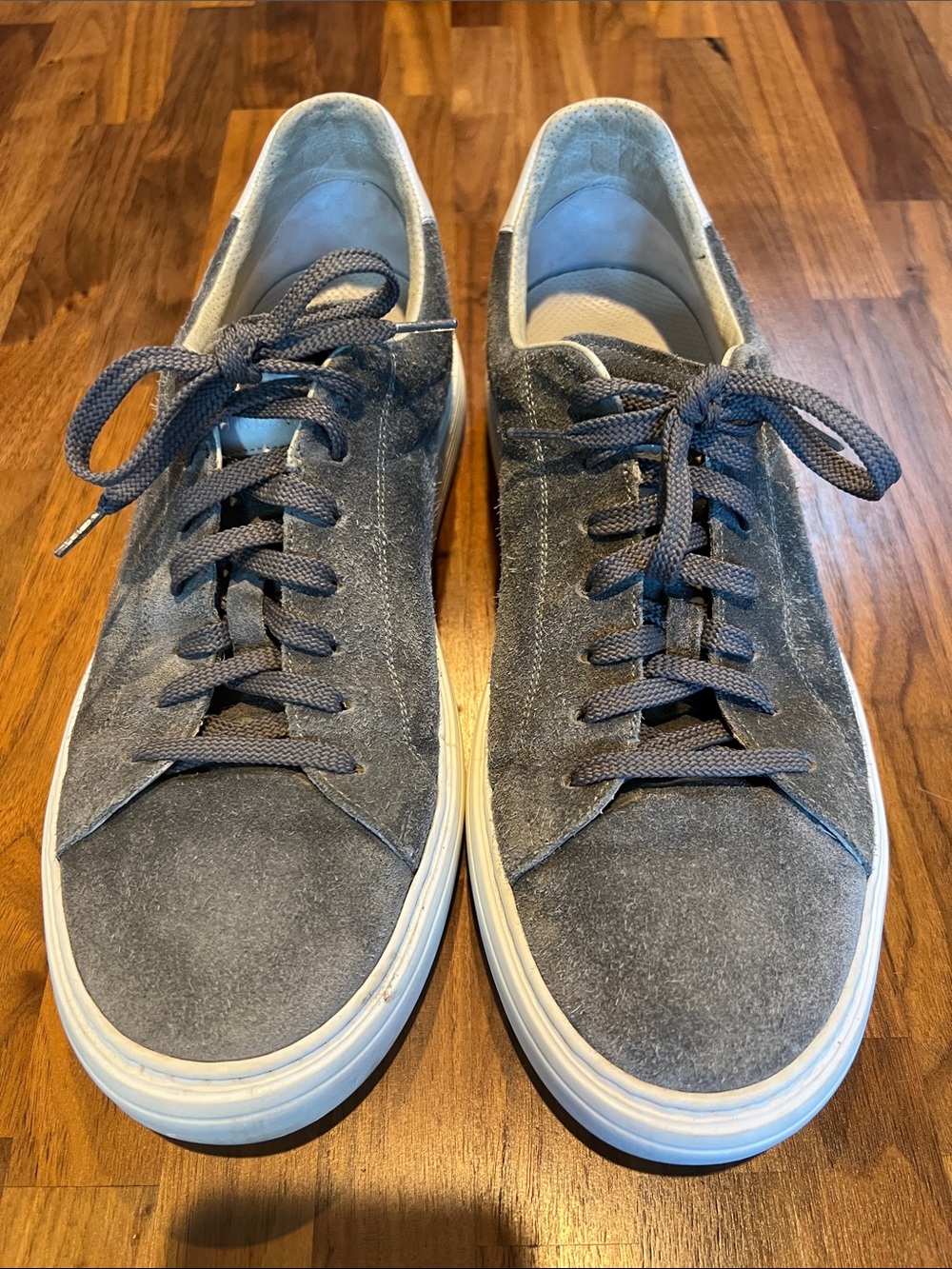 Brunello Cucinelli Men's Grey Suede Low-Top Sneakers